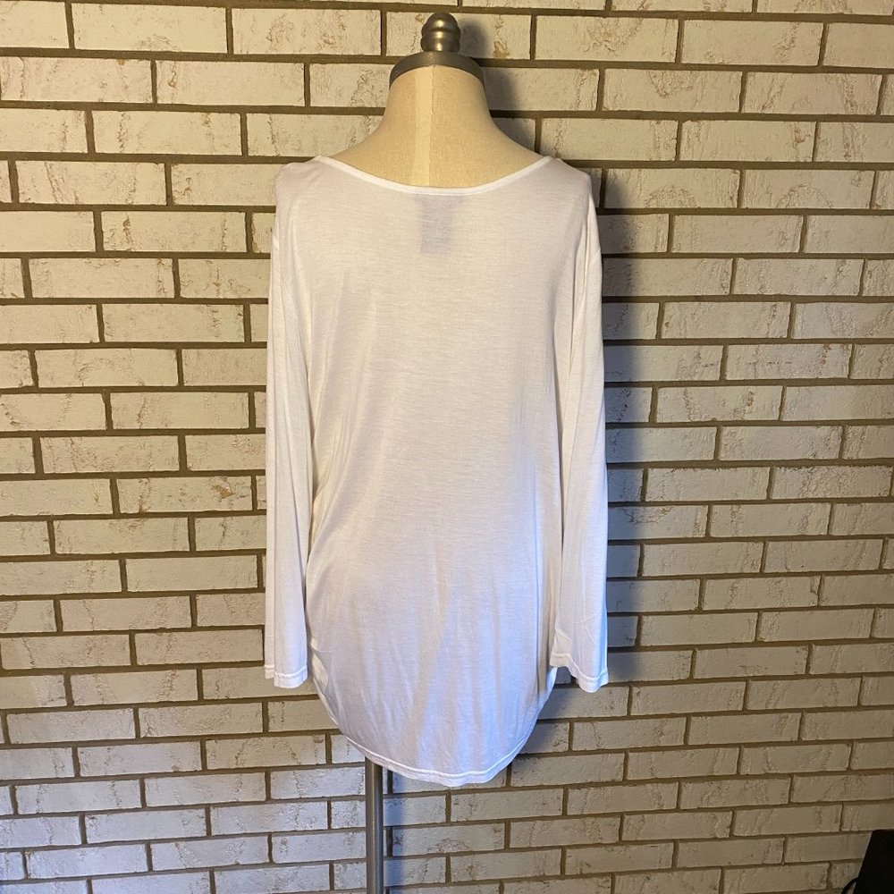 Beverly Drive / White w/silver sequin top.  SZ 16/18 - Picture 4 of 5